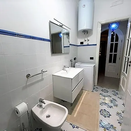 Apartamento Elegant Terrace By Interhome Positano