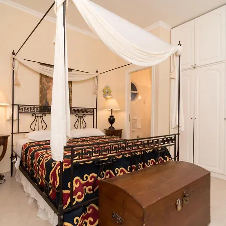 아파트 Elegant Terrace By Interhome 포지타노